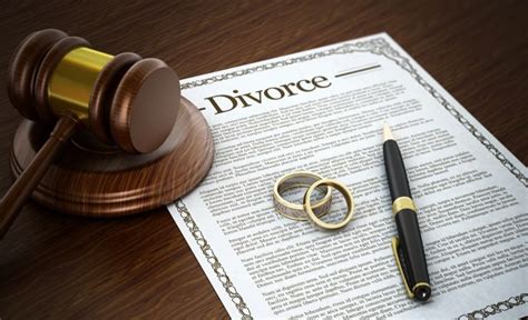 2023 How Much Does a Divorce Lawyer Cost in California?