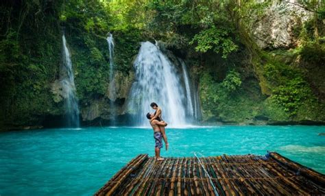 Canyoneering and Kawasan in Badian Cebu w/ Meals & Transfer