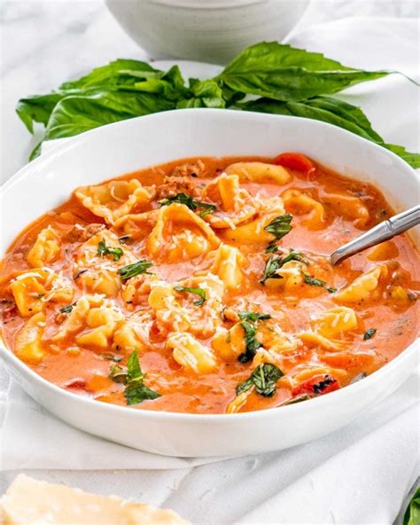 Easy Tortellini Soup - Jo Cooks