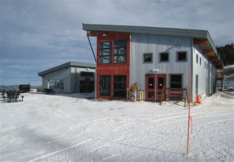 Echo Mountain Tubing Hill – Idaho Springs, CO | Winter Snow Tubing