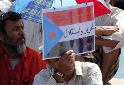 Southern Yemen separatist leaders call for secession as clashes ...