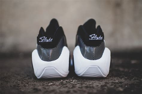 Nike Air Zoom Flight 95 SE - Black/ White-Metallic Silver - New Images ...