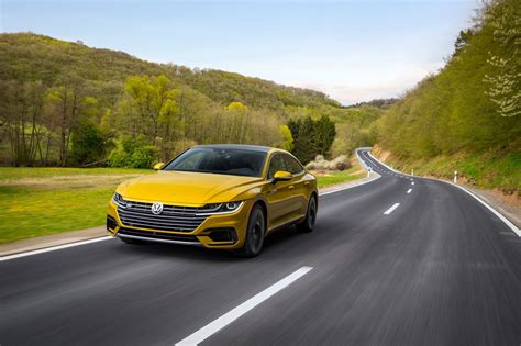 Sporty looking R-Line package announced for US-bound VW Arteon ...