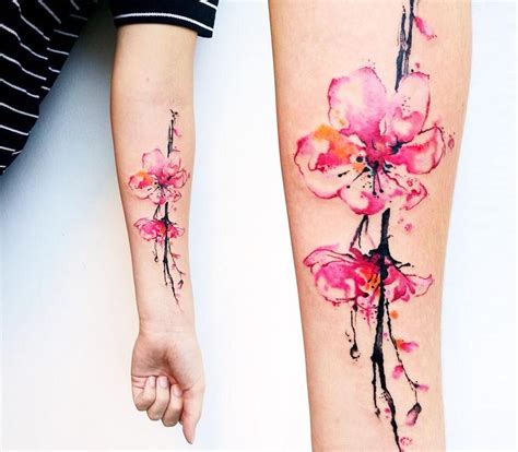 Photo - Sakura tattoo by Rodrigo Tas | Photo 18150 | Blossom tattoo ...