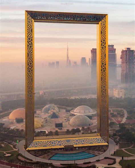 Dubai Frame – TripHock