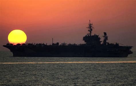 USS Kitty Hawk: The US Navy's Last Conventionally Powered Aircraft ...