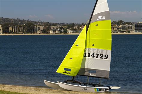 Hobie 16 Catamaran | Fiberglass Sailboats | Hobie