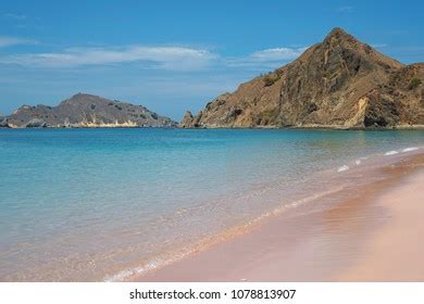 Pink Beach Flores Indonesia Stock Photo 1078813907 | Shutterstock