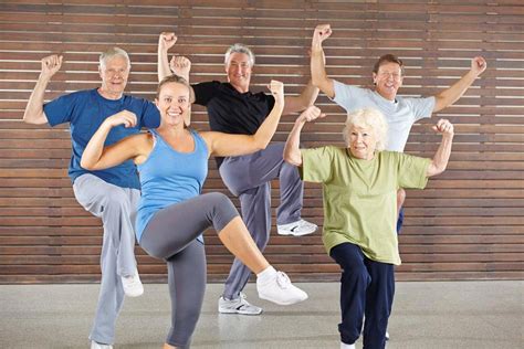 60 Tips Aerobic Exercise Routine For Seniors For Beginner - Cardio Workout Exercises
