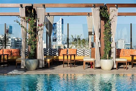 Dream Hollywood, by Hyatt in Los Angeles: Find Hotel Reviews, Rooms, and Prices on Hotels.com