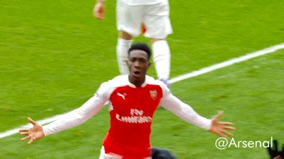 Arsenal GIFs - Find & Share on GIPHY