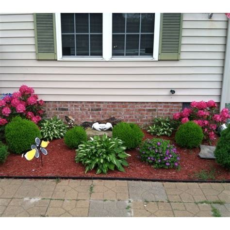 Landscaping & Foundation Shrubs | Landscaping around house, Small front ...