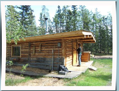 Shallow Bay Cabin - Wilderness Yukon