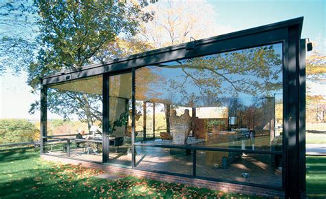 What Philip Johnson's Glass House Says About the Architect | 2018-03-01 ...