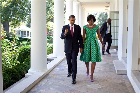 Official White House portraits of Barack Obama and Michelle Obama to be ...