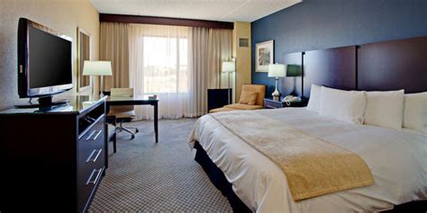 Radisson Hotel Santa Maria – Santa Maria, CA – WineCountry.com