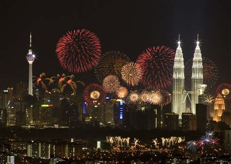 2000 Millenium Celebrations | Kuala lumpur, Malaysia, Country holiday