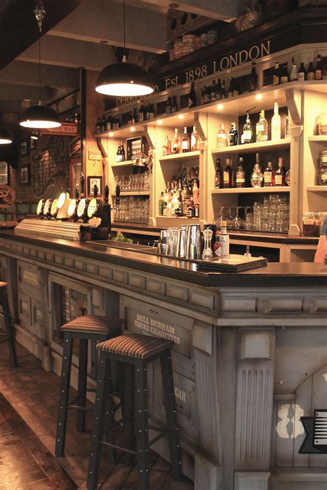 Camproject srl. arredo pub, arredamenti Arredi per irish pub, english ...