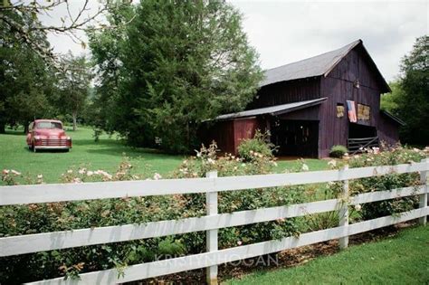 Barn Wedding Venues in Tennessee | Mountain Modern Life