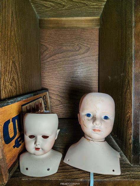 Several Creepy Dolls and More in an Abandoned House, Ontario Canada : r ...