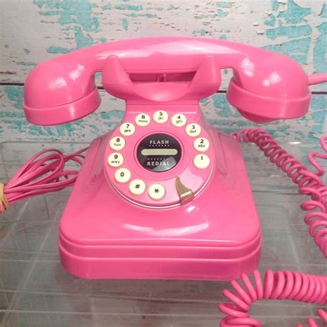 Vtg Vintage 1980s 80s Hot Pink Touch Tone Push Button Phone