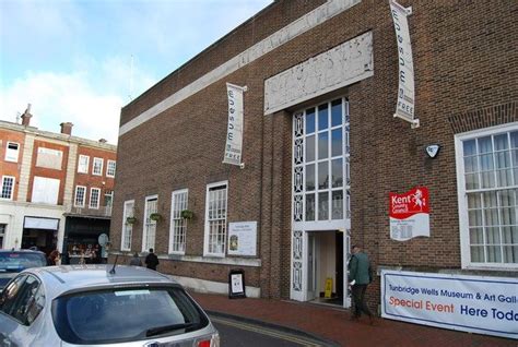 Tunbridge Wells Museum and Art Gallery (Royal Tunbridge Wells ...