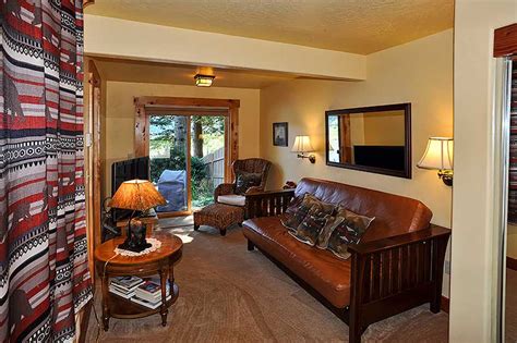 Gold Beach Hotels Oregon – Rogue River Lodge