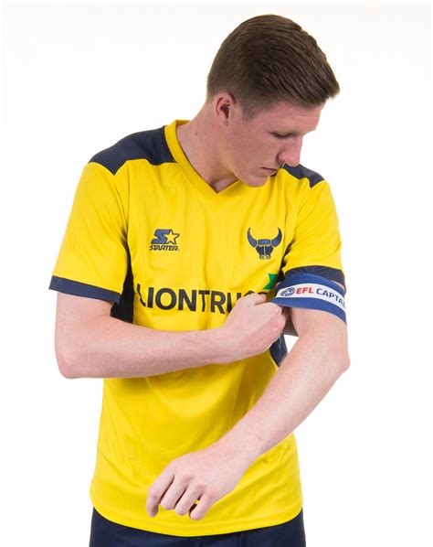 Oxford United 17-18 Home & Away Kits Released - Footy Headlines