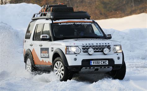 2012 Land Rover Discovery 4 Expedition Vehicle - Wallpapers and HD Images | Car Pixel