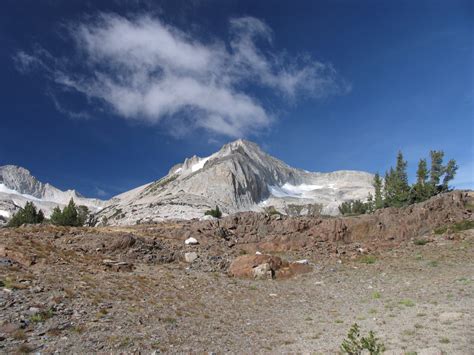 Guides - Mammoth, CA - Hiking Trails - Dave's Travel Corner