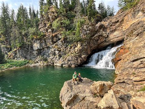 17 Amazing Waterfalls in Montana (Inside and Outside Glacier NPS)