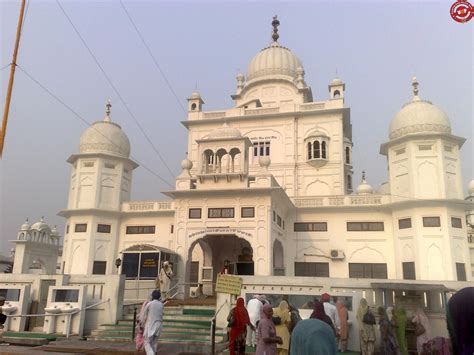 Gurudwara Chamkaur Sahib | European architecture, Around the worlds, Ancient temples