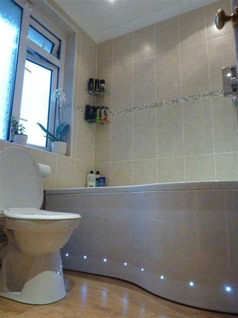 tiling onto aqua board-should it be plastered first... | DIYnot Forums