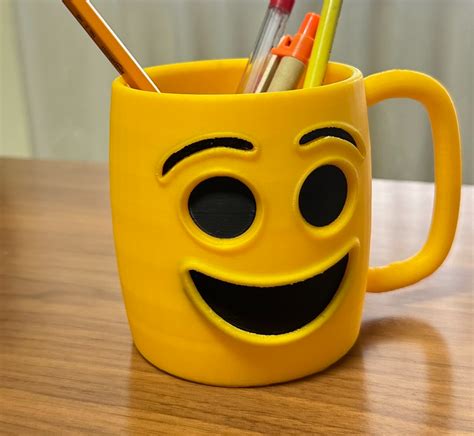 Funny Emoji Mug by 3DPrintable.art - MakerWorld