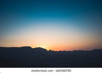 209 Sunrise in jebel al jais Images, Stock Photos & Vectors | Shutterstock