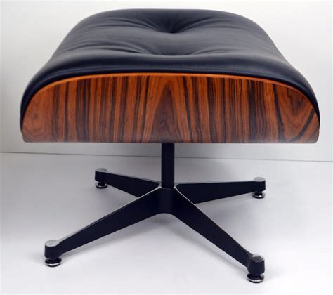 Charles Eames Lounge Chair LIGHT ROSEWOOD Black Leather - Charles Eames