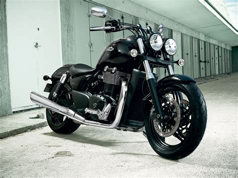 TRIUMPH Thunderbird Storm - 2010, 2011 - autoevolution