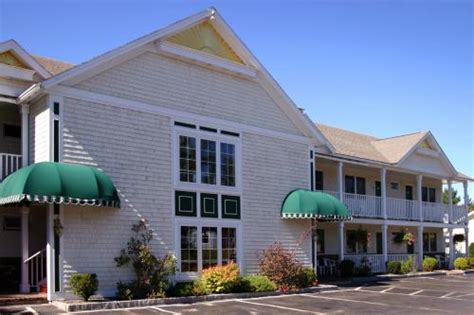 Golden Gables Inn - North Conway NH | AAA.com