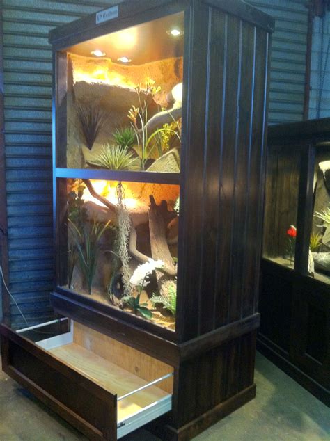 Pin by Leslee G on HP Customs Reptile Enclosures 2013 | Reptile enclosure, Reptile cage, Iguana cage