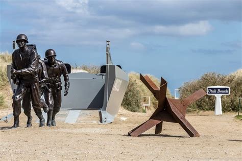 Normandy Beach D Day Memorial / Omaha Beach Memorial High Resolution Stock Photography And ...