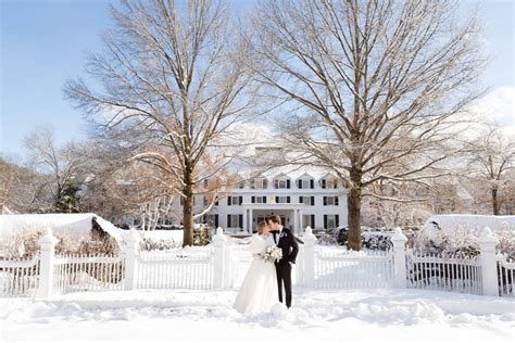 10 Vermont Winter Wedding Ideas to Inspire Your Celebration | Vermont Weddings