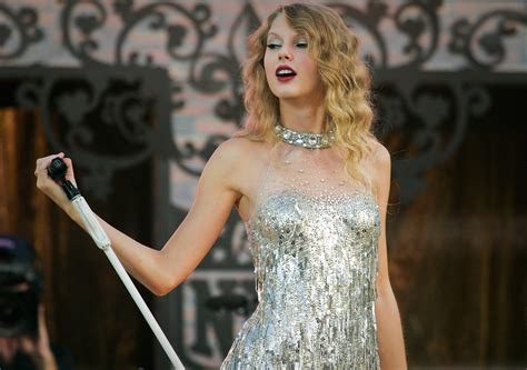 Taylor Swift Fearless Tour