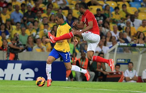 Why Lucas Moura is hitting headlines in Brazil – for the wrong reasons ...