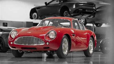 1960 Aston Martin DB4GT Zagato: A Racing Icon | Roarington