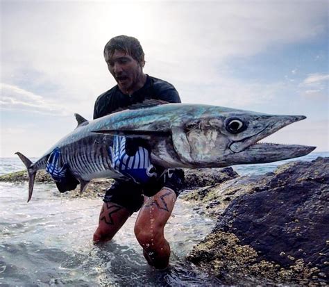 √ Recreational Fishing Hawaii