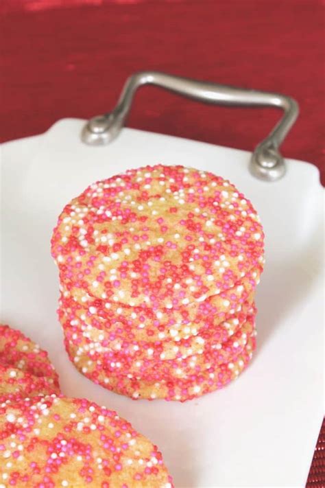 Vanilla Sprinkle Cookies | The Spiffy Cookie