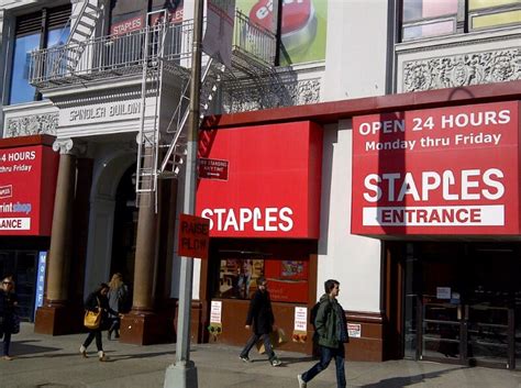 Staples - Office Equipment - Union Square - New York, NY - Reviews ...