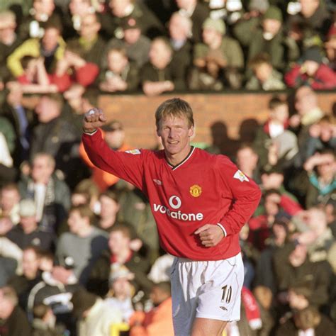 Manchester United on Twitter: "Blasted home by Teddy Sheringham 🎯 Watch ...