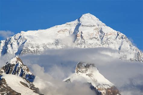 Qomolangma Map - Xigatse, Tibet - Mapcarta