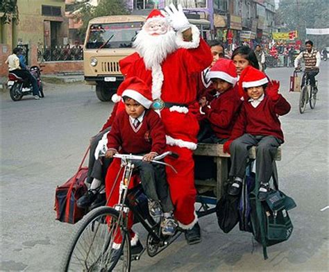 15 Things That Would Happen If Santa Claus Were Indian